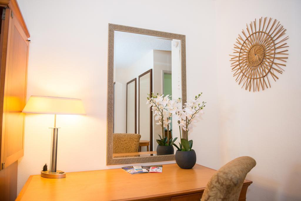 Shore Haven Resort Inn Lauderdale-by-the-Sea Εξωτερικό φωτογραφία